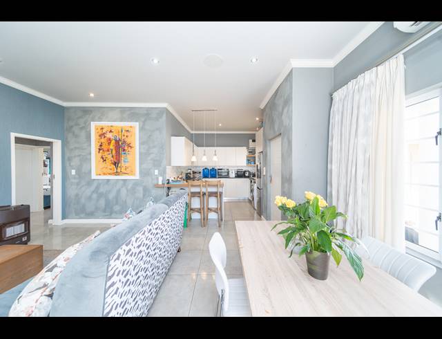 3 BEDROOM TOWNHOUSE FOR SALE IN BEACON BAY